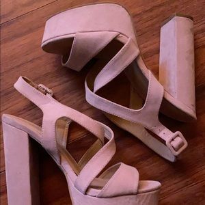 Nude platform chunky heels